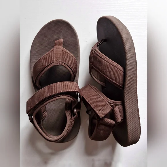 Uniqlo U lemaire Flip Flop Sandals - Picture 5 of 6